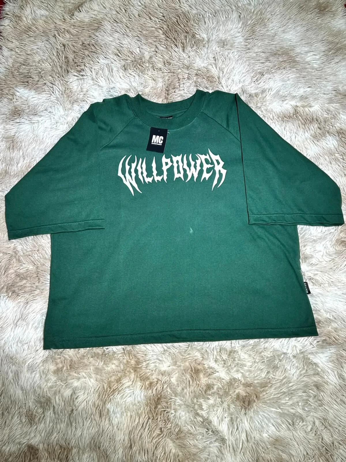 Remera Hellflower