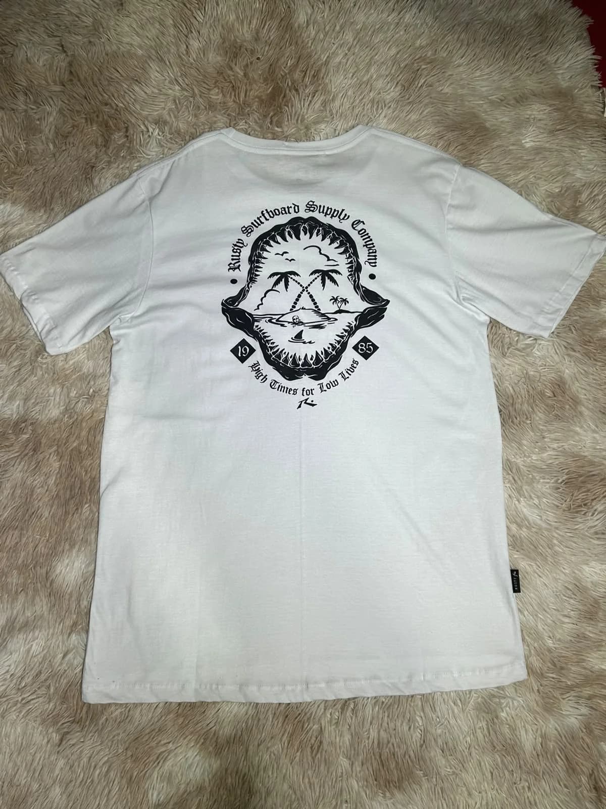 Remera Mountain, vista 2
